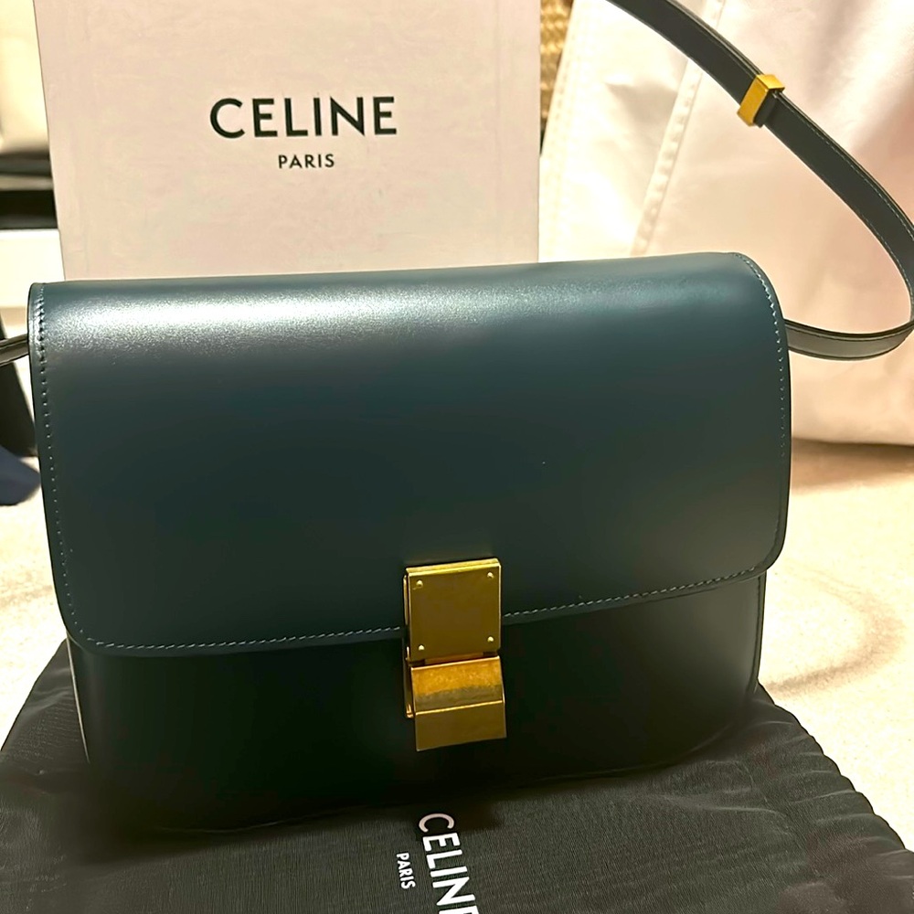 CELINE CLASSIC BOX BAG, MEDIUM SIZE (the bigger version)